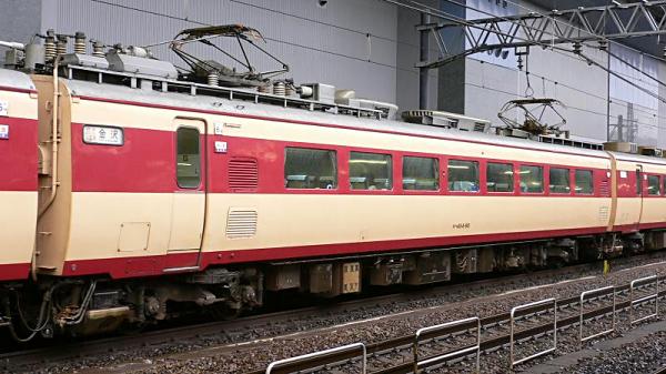 A05編成 モハ484−90